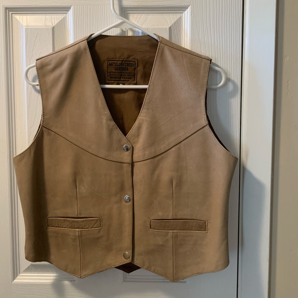 Ladies Leather Vest by Antelope Creek Leather
